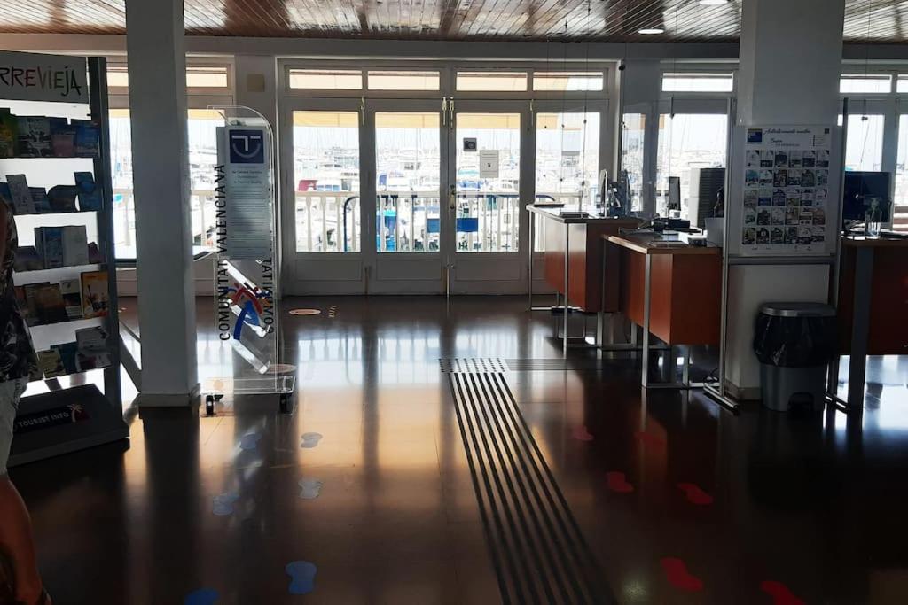 Apartament Adventure Harbour Torrevieja Zewnętrze zdjęcie